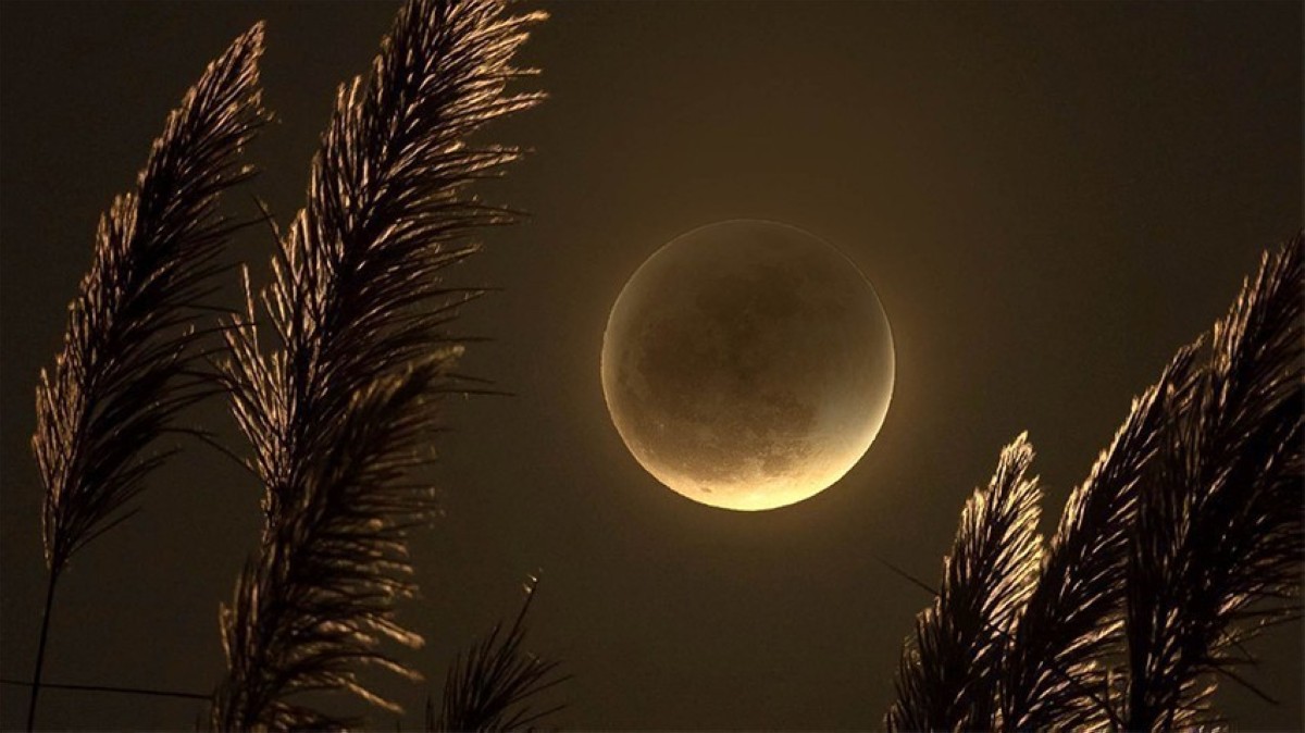 Kuwait to experience partial lunar eclipse and full moon on Sept 18