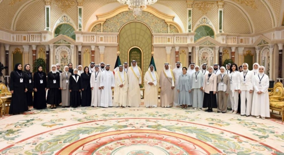 His Highness the Amir inaugurates Kuwait National Center for Space Research