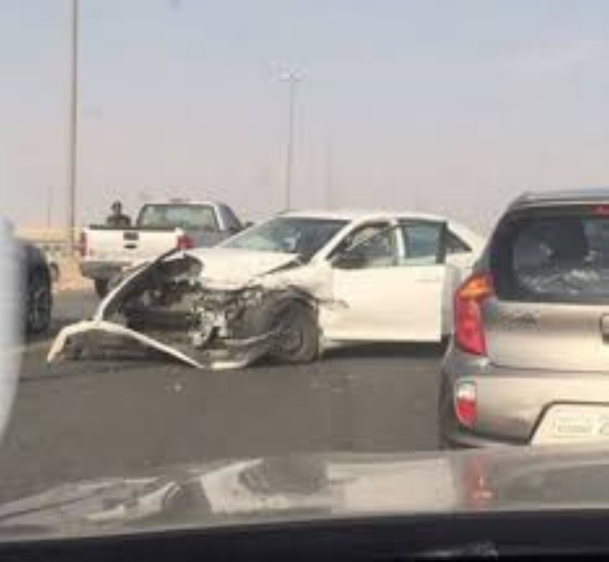 Three lives lost in separate traffic accidents across Kuwait