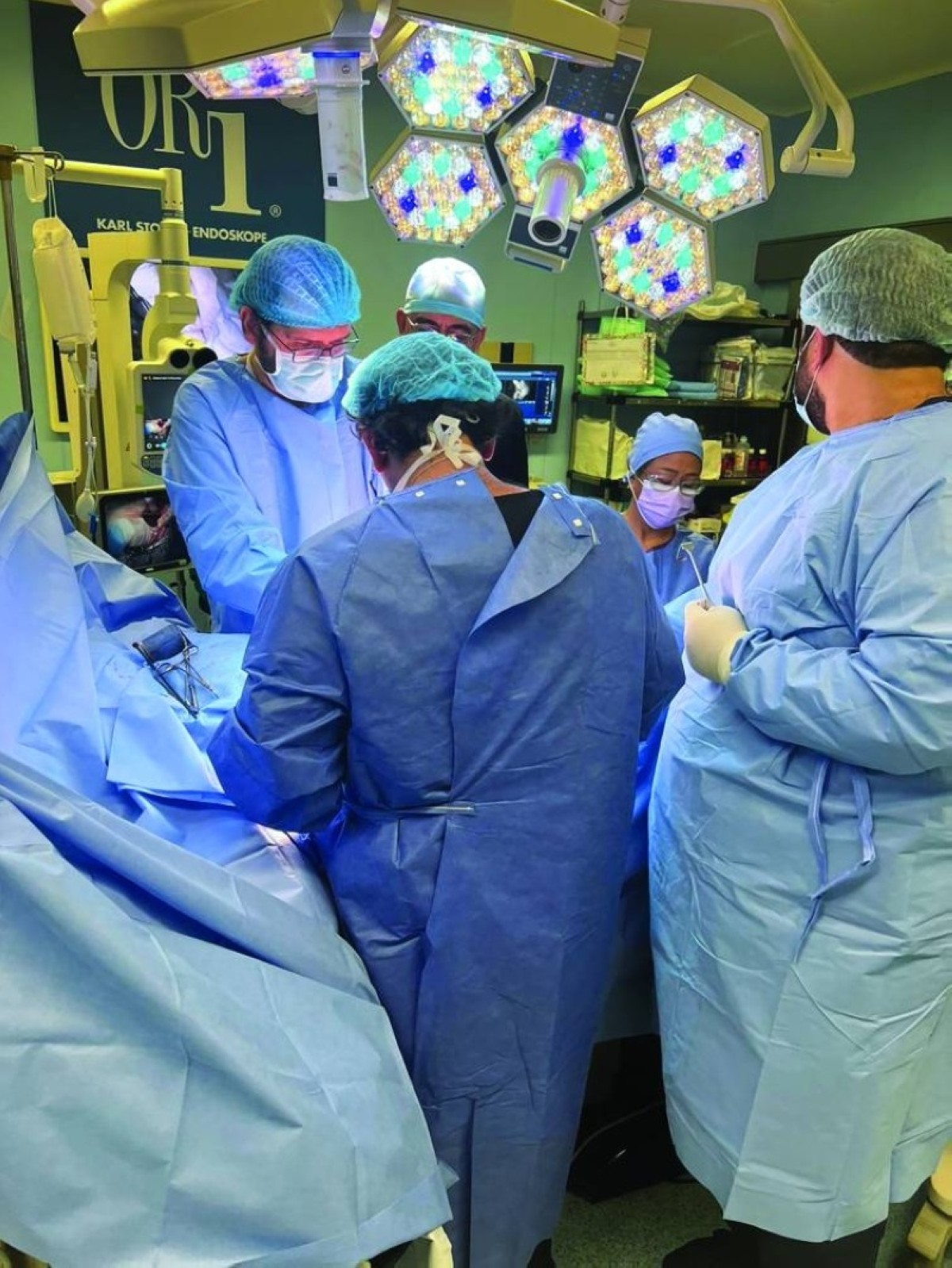 Al Amiri Hospital successfully carries out 12 complex hernia surgeries