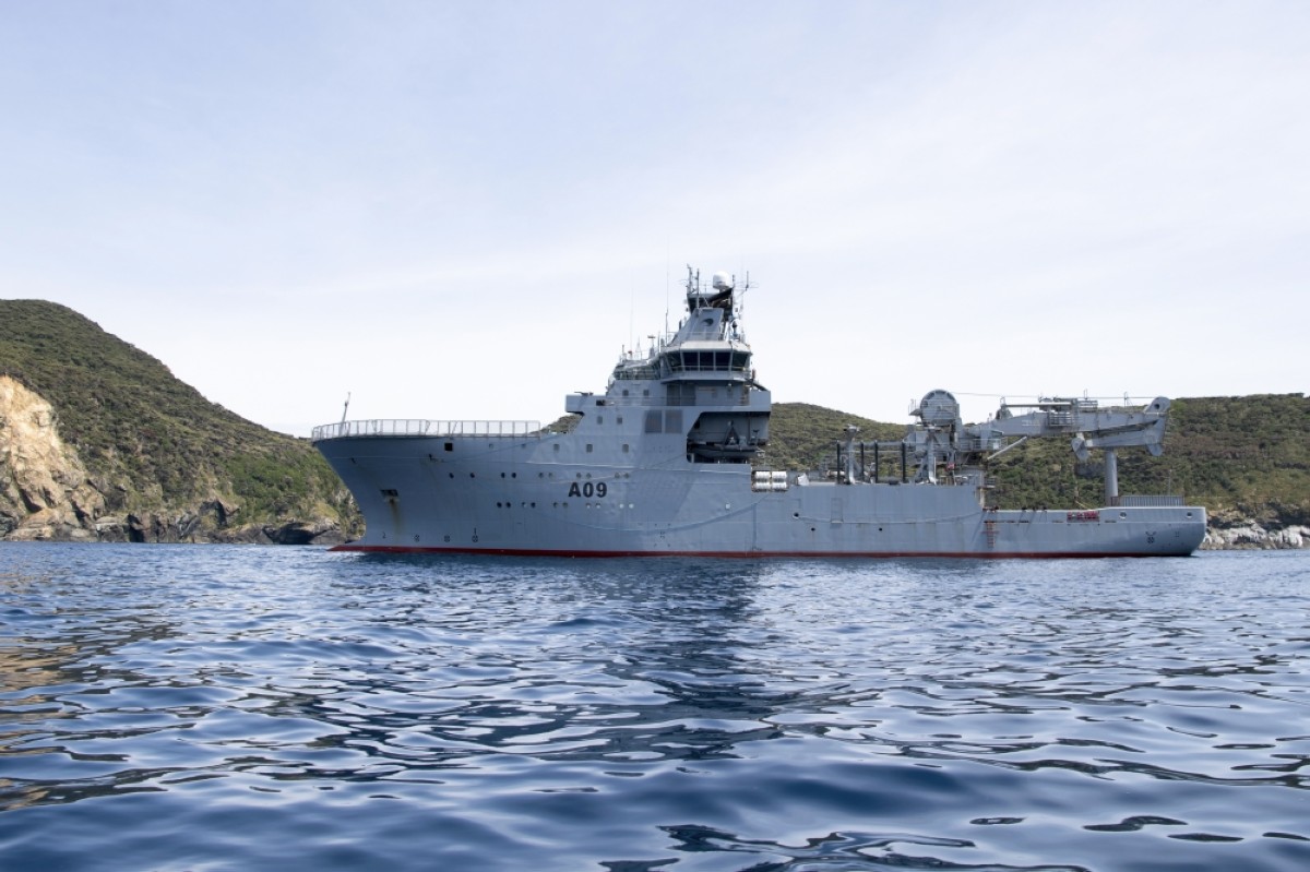 Curated visual reference: Gallery Detail: Samoa Warns Of Highly Probable Fuel Spill After Nz Navy