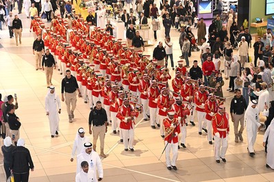 Kuwaiti Army Brass Band shines in GCC Summit Weeks performance at The ...