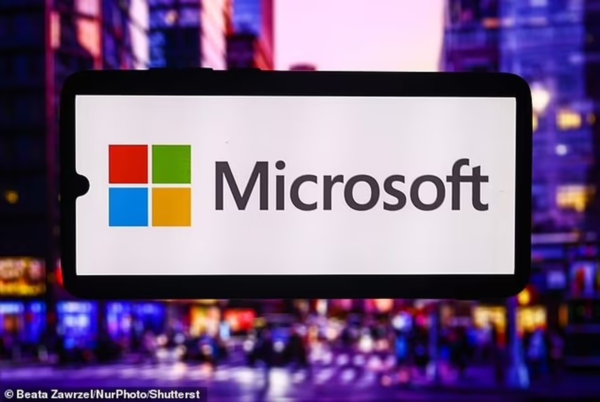 Microsoft quietly turns on AI feature that scrapes your personal info