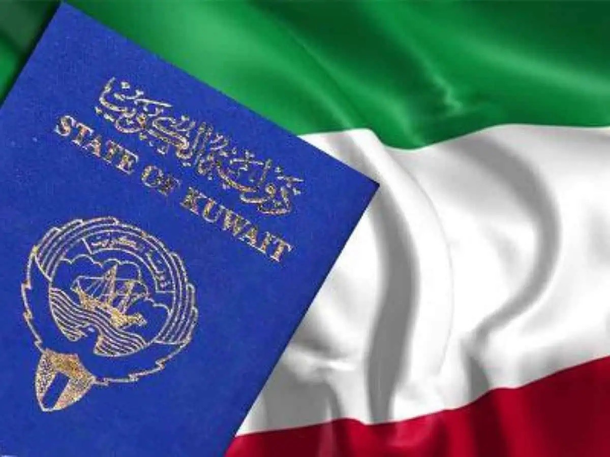 Expats in limbo as employers lose Kuwaiti citizenship