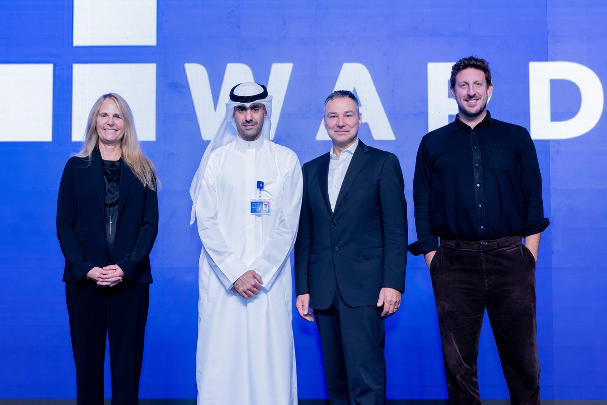<b>Zain unveils new &lsquo;4WARD&rsquo; corporate strategy to accelerate company&rsquo;s evolution into a purpose-driven TechCo conglomerate</b>