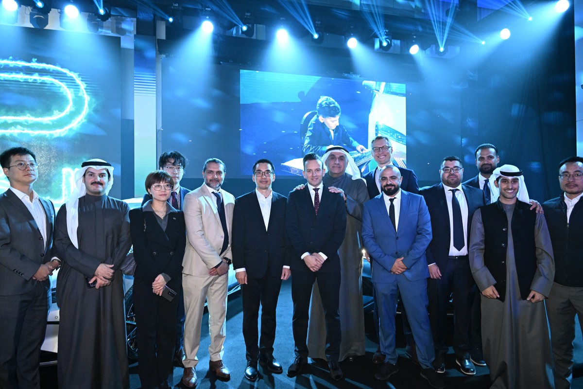 Alghanim Industries and BYD Unveil Landmark Showroom in Kuwait