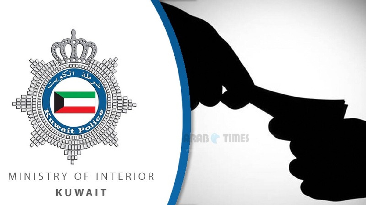 &lsquo;Mandoob&rsquo; taking bribe to expedite work arrested