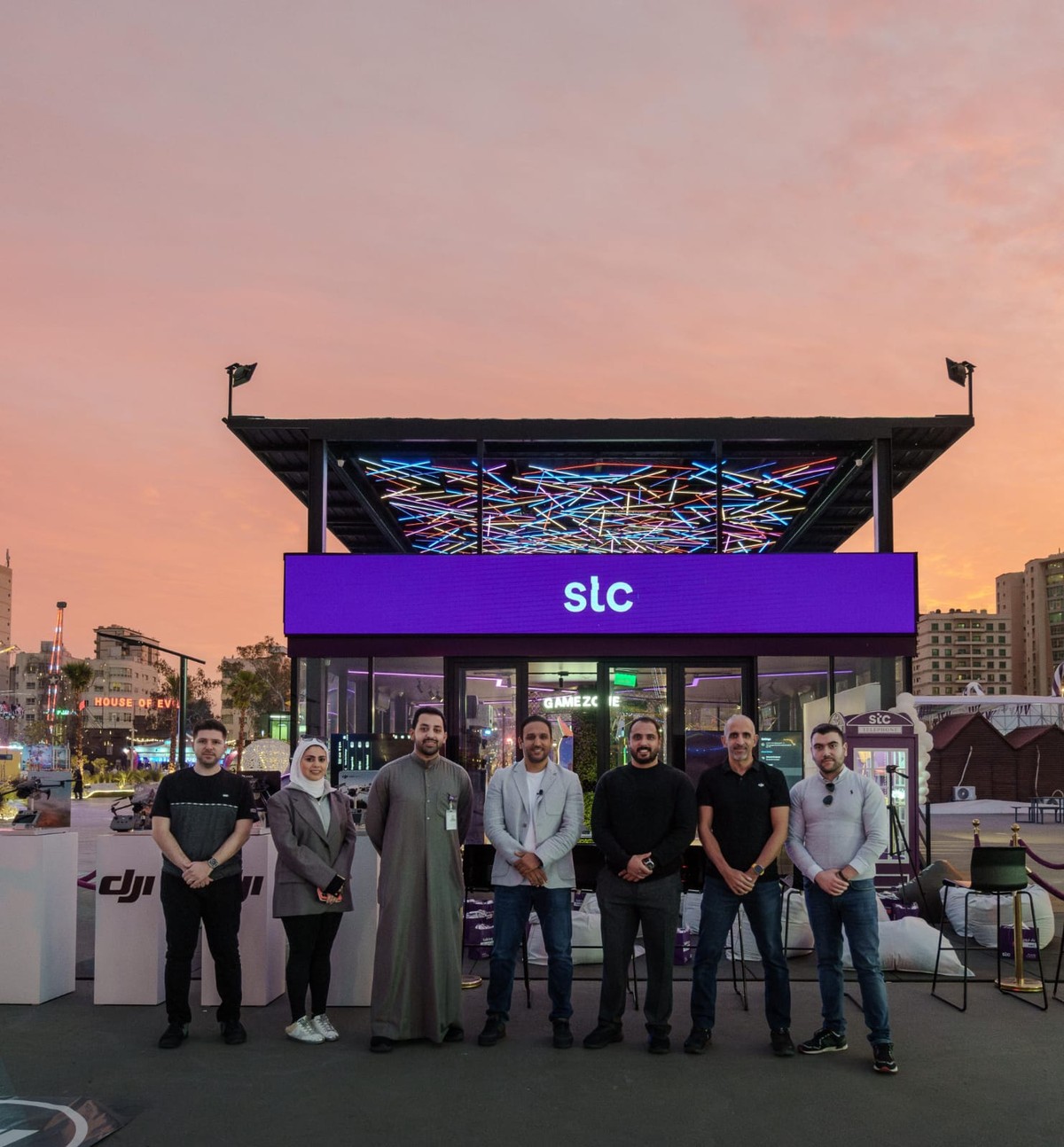 <b>stc creates lasting contributions in the community by leading the way in sustainable corporate social responsibility</b>