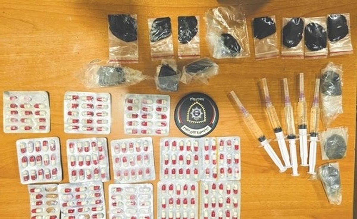 Hotel tip-off results in arrest of Gulf citizen with drugs, including Lyrica and hashish