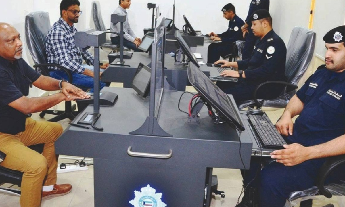 Kuwait Expats Face Travel Ban Without Biometric Fingerprinting Compliance