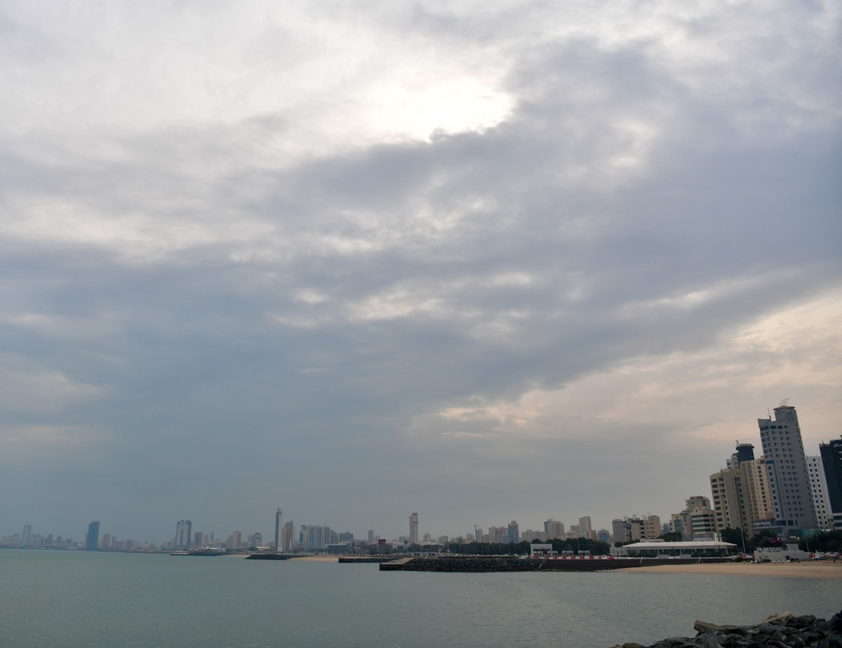 Meteorologist warns of continued rainfall in Kuwait; caution urged