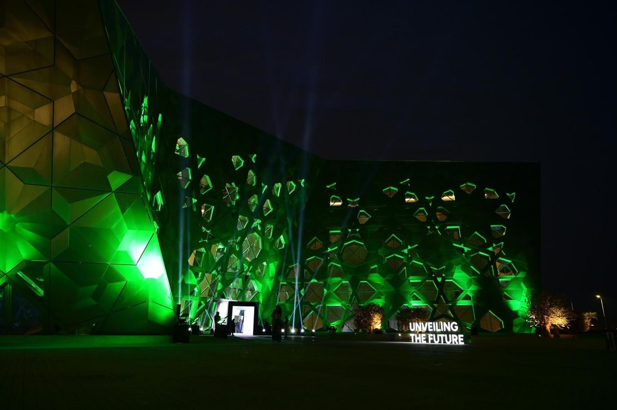 <b>KFH Unveils New Visual Identity... Beyond Horizons</b>