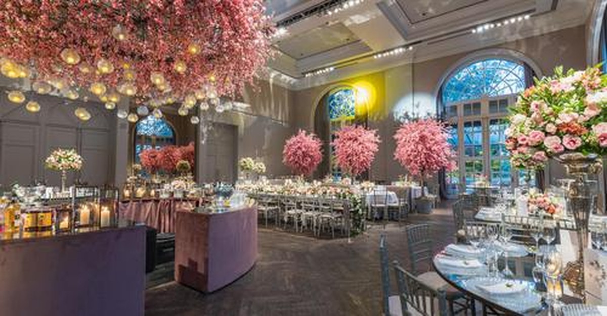Social Affairs plans to reclaim wedding venues from donors