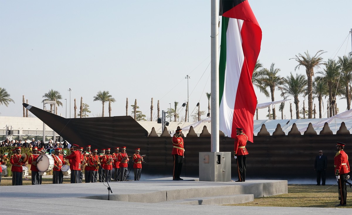 Flag-raising ceremony symbolizes Kuwaiti unity, strengthens national solidarity