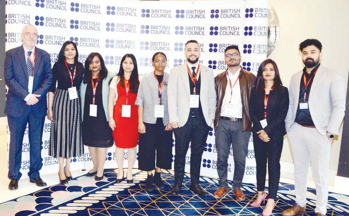 10,000 Kuwaitis study in British universities