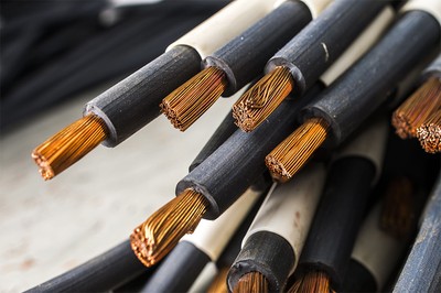 Thieves Steal Copper Conductors Worth 3,800 Dinars, Damaging Power ...