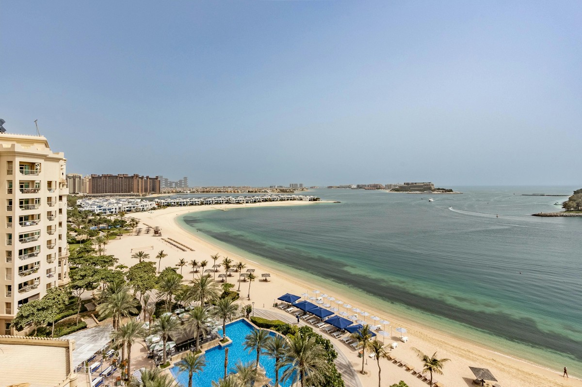 The Sweet Beach Life on Saadiyat Island
