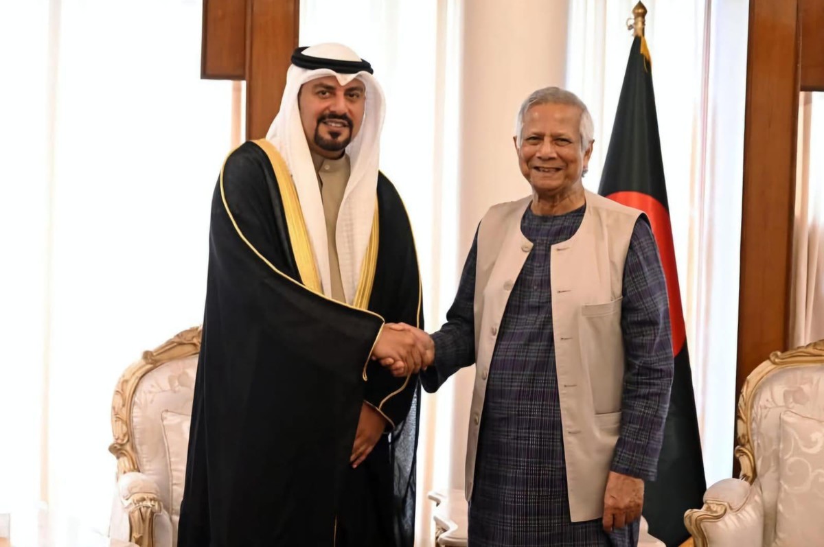 Kuwaiti ambassador and Bangladesh interim PM discuss economic cooperation