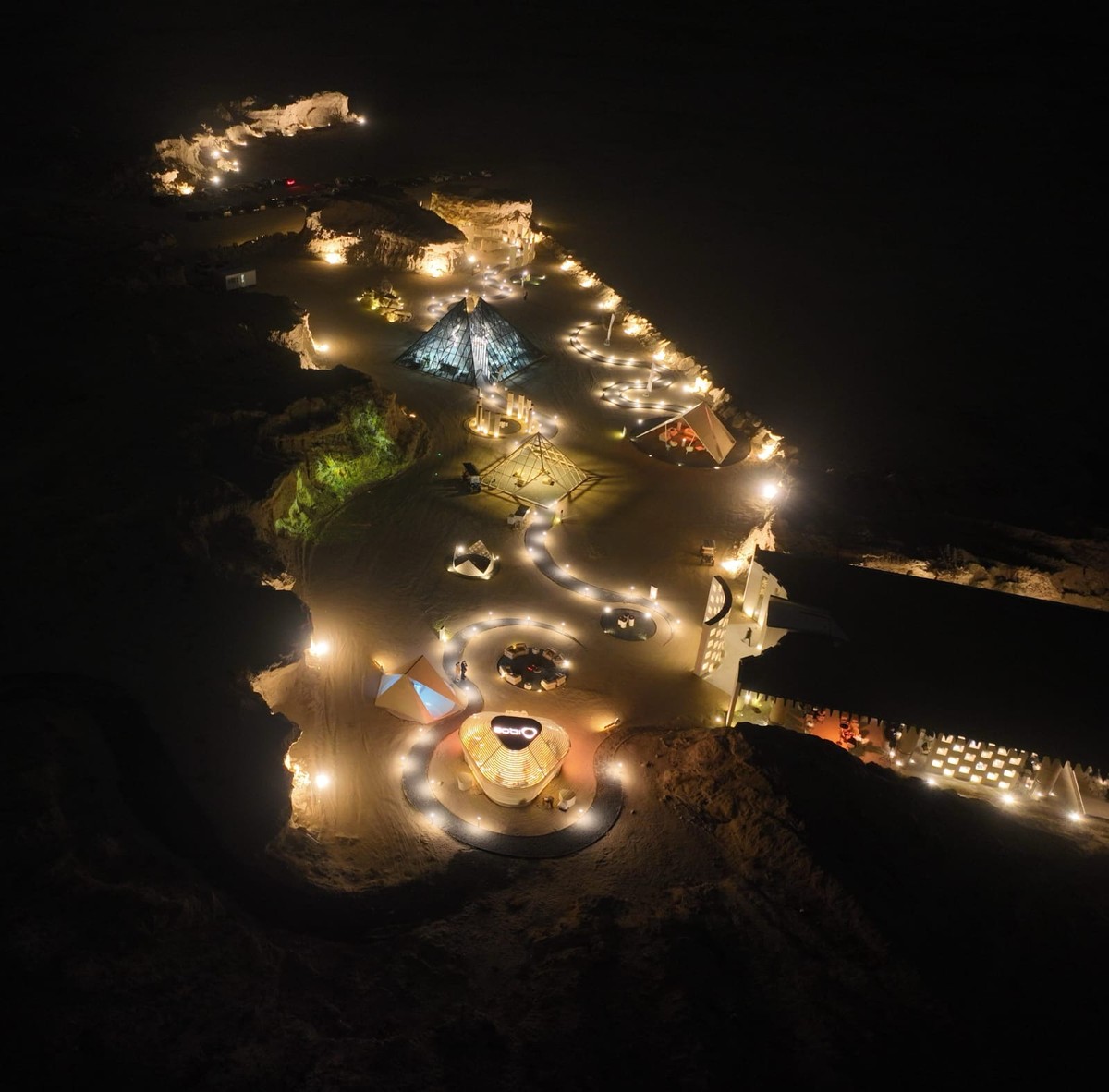 A vibrant, homegrown event recently took place at Levels, a unique events venue in Bnaider Desert, Kuwait.