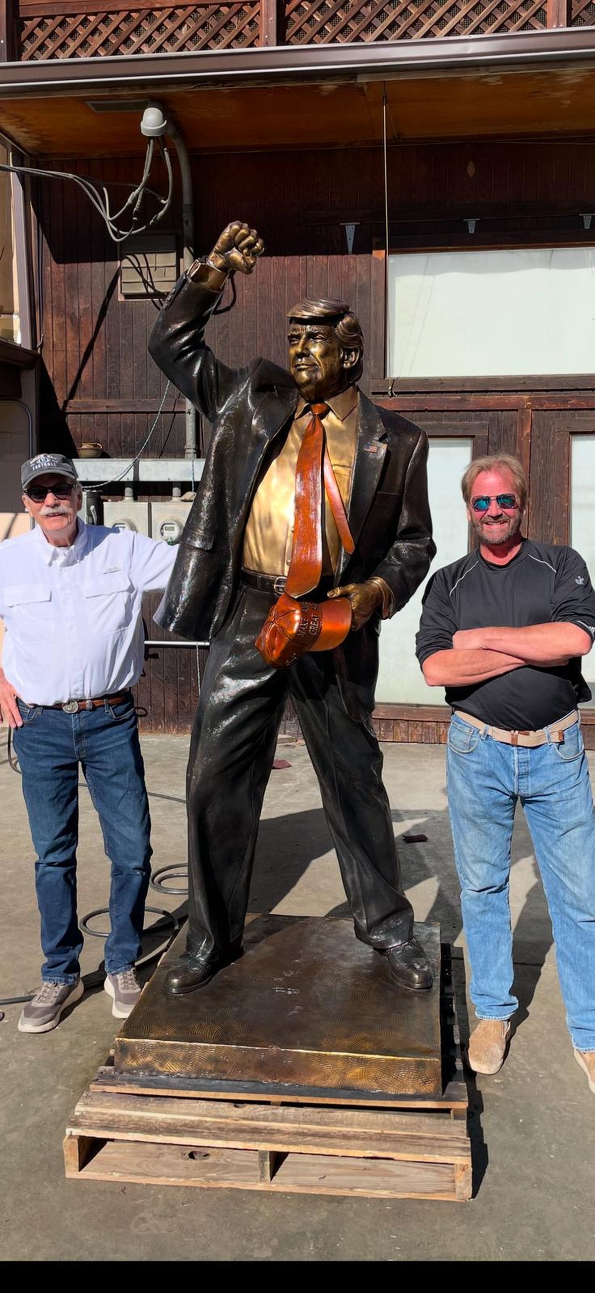 Filmmaker unveils 7-foot Trump statue for Presidents Day