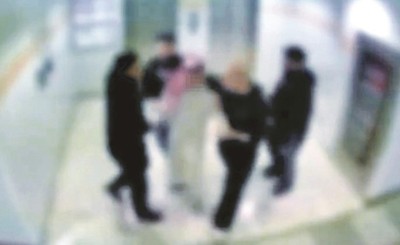 Seven Court Employees Freed on Bail in Fake Fingerprint Scandal | arabtimes