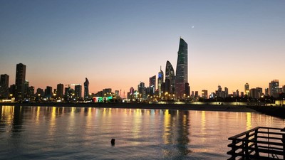 Analysis of Kuwait's economic diversification efforts as highlighted in His Highness the Amir's speech on the need to reduce dependence on oil and promote rationalization to ensure economic sustainability.