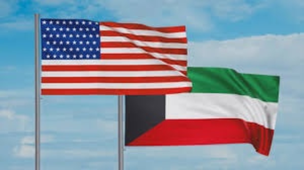 Kuwait Ambassador to US meets with US Secretary of Commerce