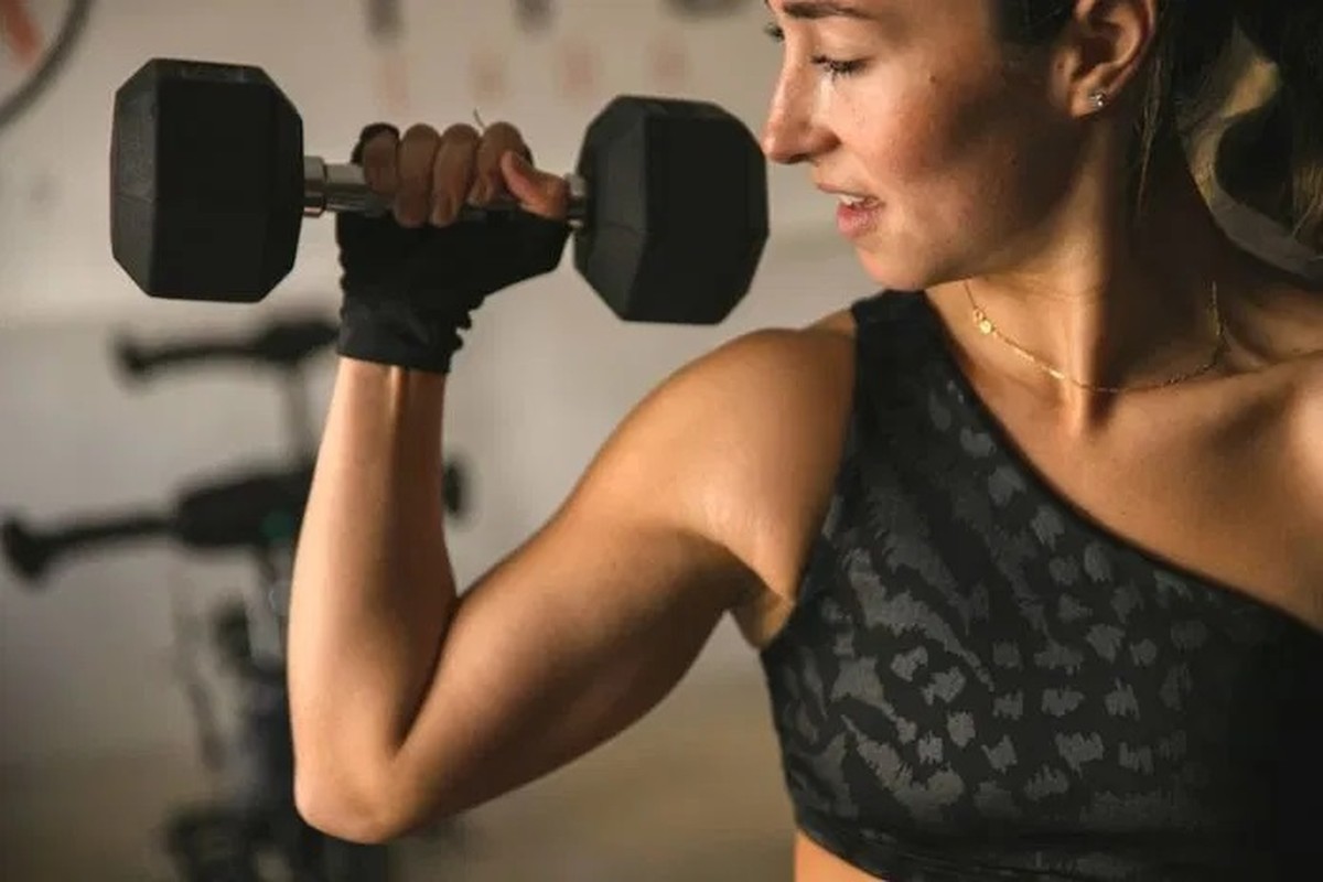 AI uncovers what keeps people committed to exercise: Study