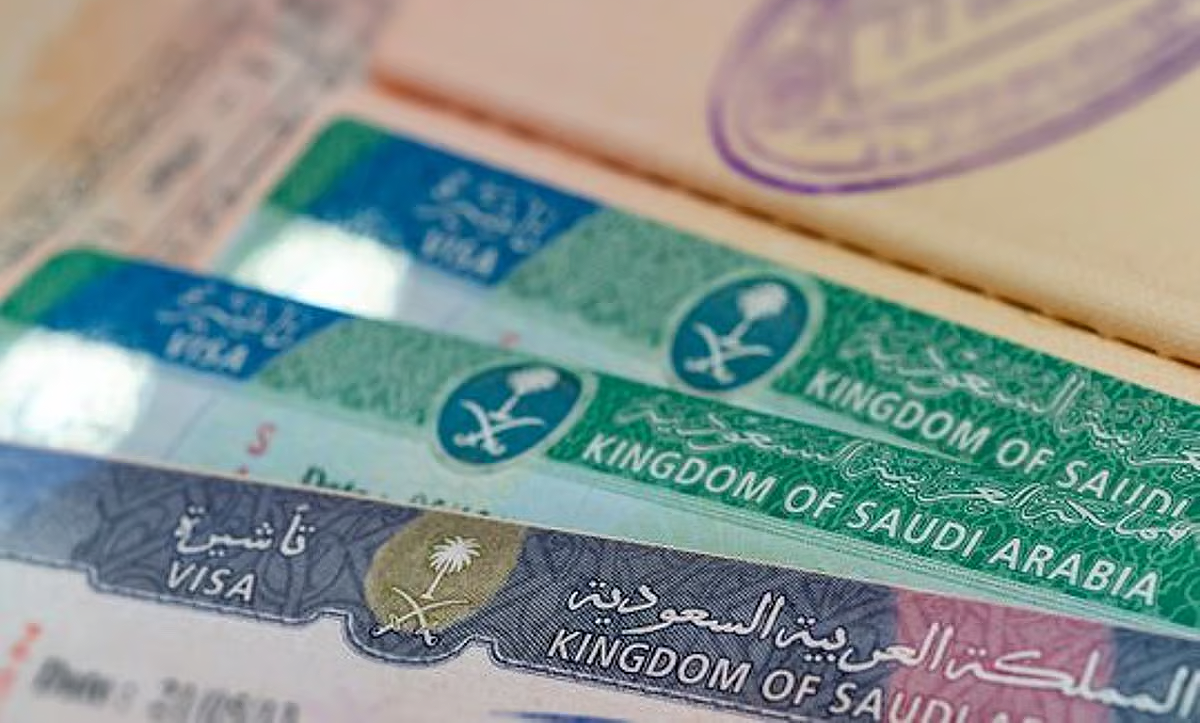 Saudi Arabia Imposes SR 50,000 Fine and 6-Month Jail Term for Visa Overstays