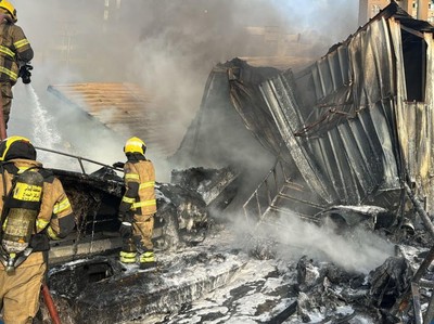 Firefighters contain blaze at chalet and boat in Salmiya | arabtimes