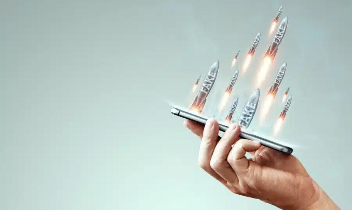 How Social Media Is Fueling The India-Pakistan Crisis