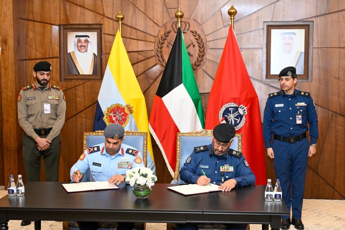 Kuwait Fire Force, Army sign cooperation pact on emergency response