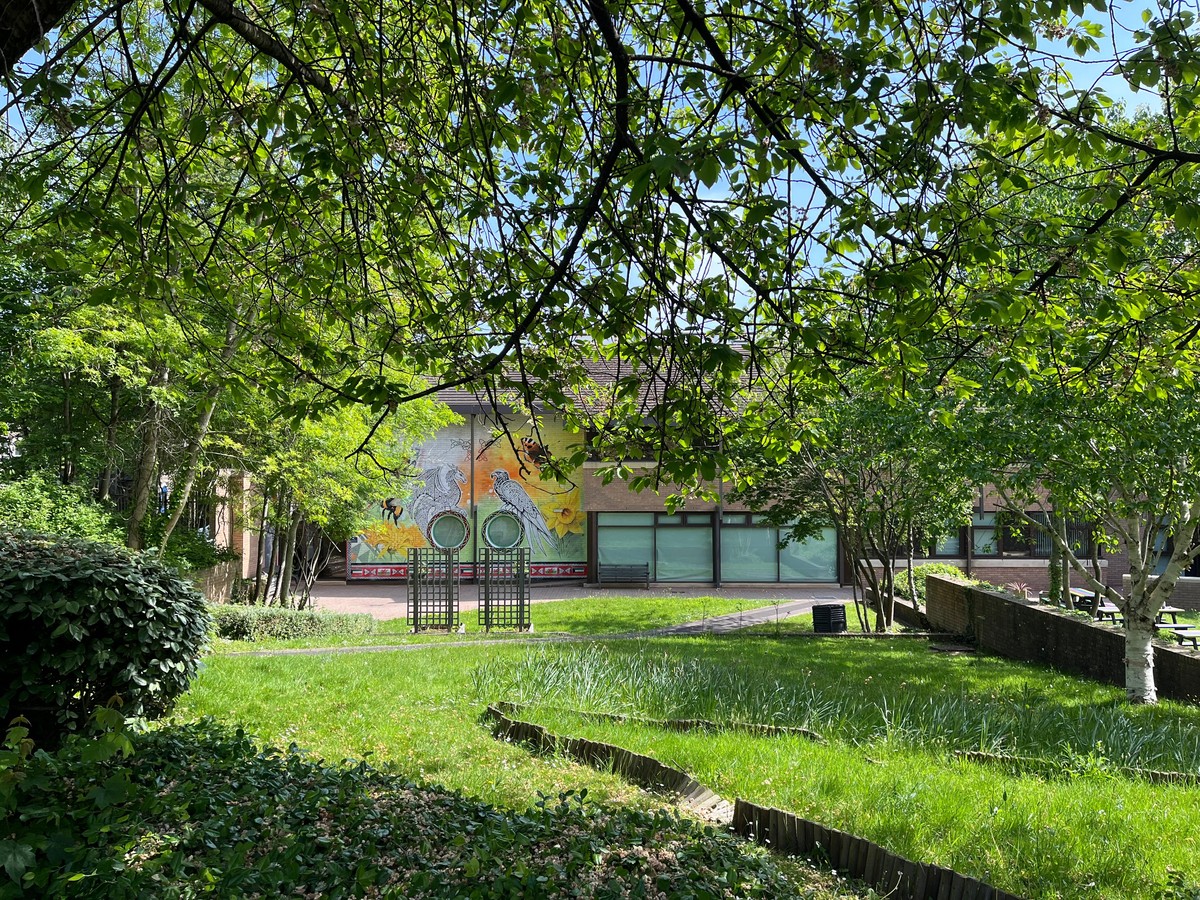 UK&ndash;Kuwait Mural Project Completed in Cardiff