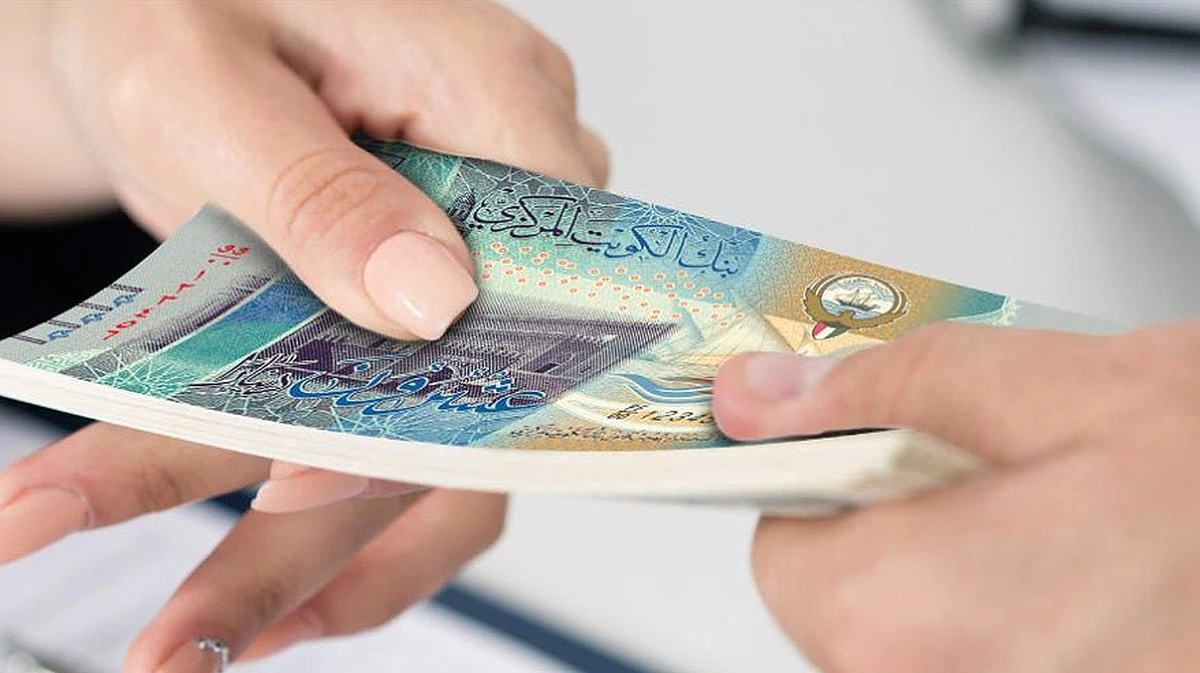 Controversial Salary Withholding Sparks Legal Challenge In Kuwait