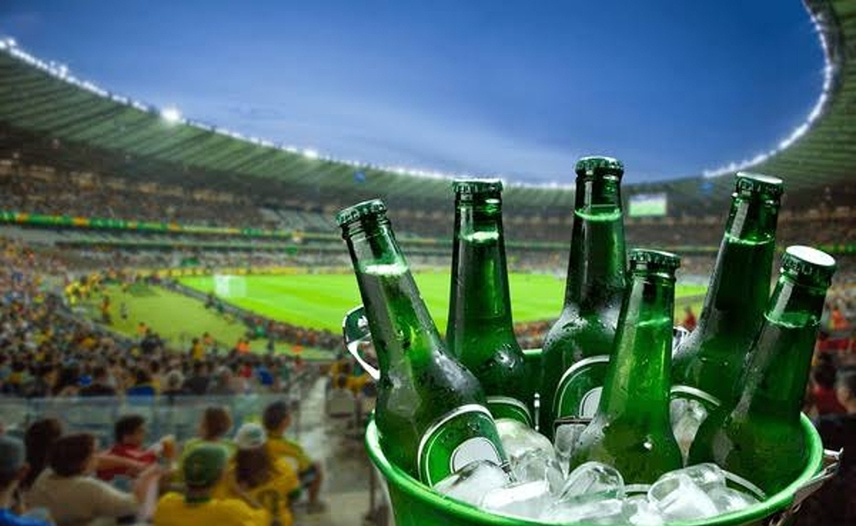 Is Saudi Arabia About to End Its 73-Year Booze Ban?