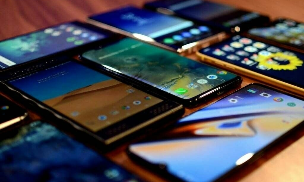 Overseas Pakistani? Here&rsquo;s How To Keep Your Mobile Phone Working In Pakistan