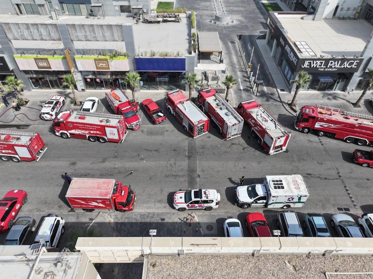 Multi-Station Effort Brings Shuwaikh Warehouse Fire Under Control