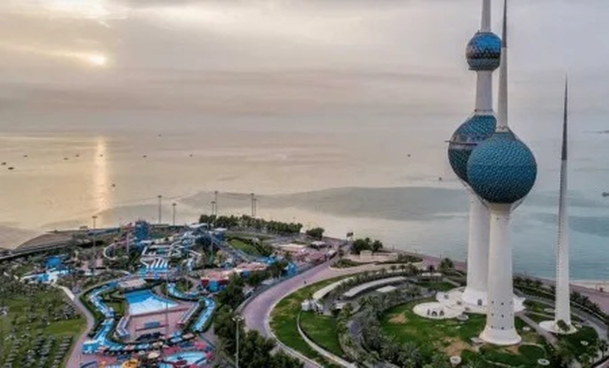 Fog rolls in as Kuwait braces for 51&deg;C temperature