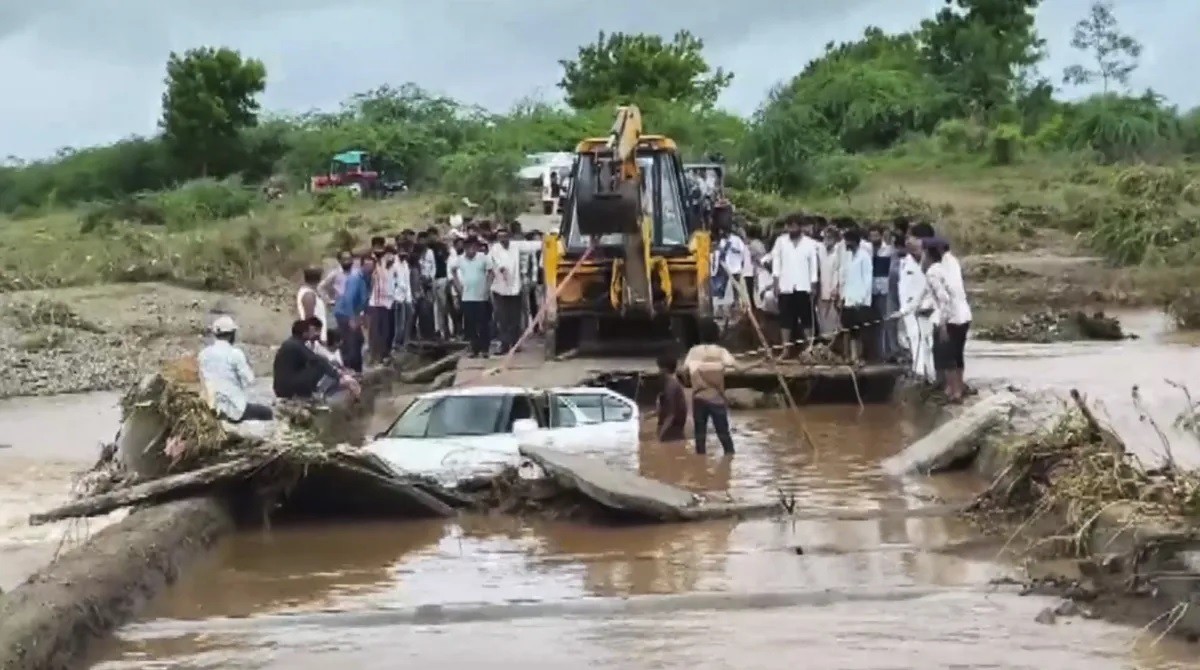 4 killed, 3 missing as car swept away in swollen river in India's ...