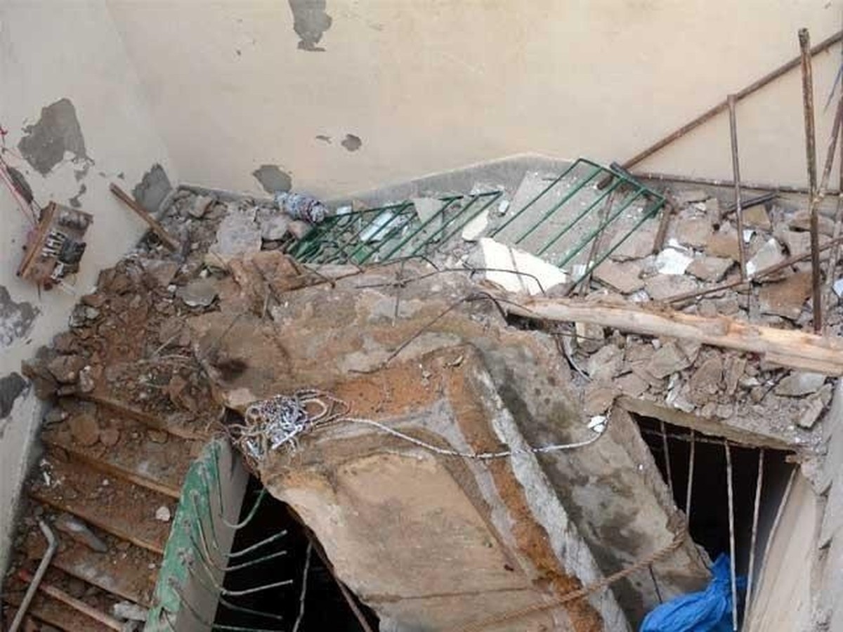 2 killed, another injured as roof caves in Afghanistan