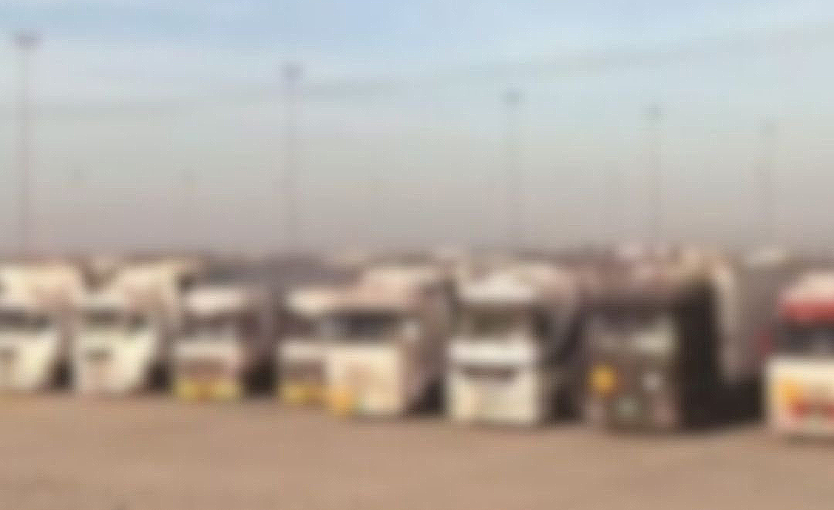 Kuwait Customs Quickly Controls Fire at Nuwaiseeb Truck Yard