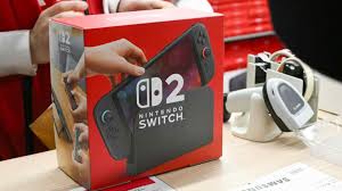 Global Switch 2 shortage may continue into next year