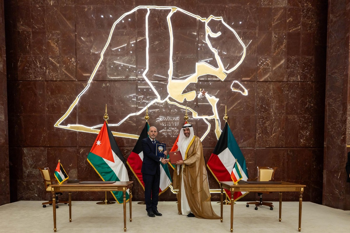 Kuwait, Jordan sign 6 cooperation deals