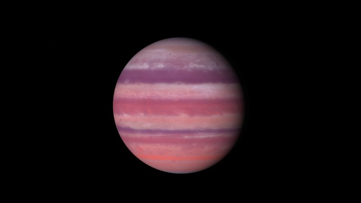 Astronomers discover hidden alien planet 35 times heavier than Earth