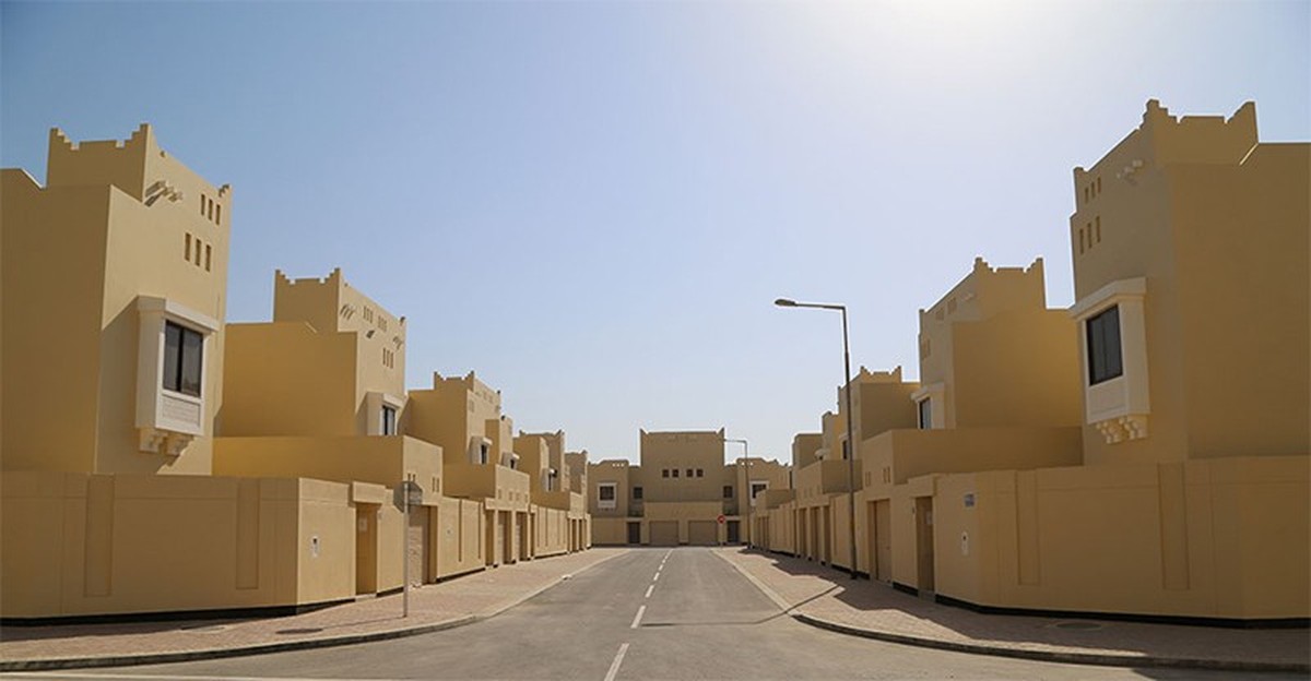 New Housing Rule Shuts Door on Non-Kuwaiti Sons Over 26