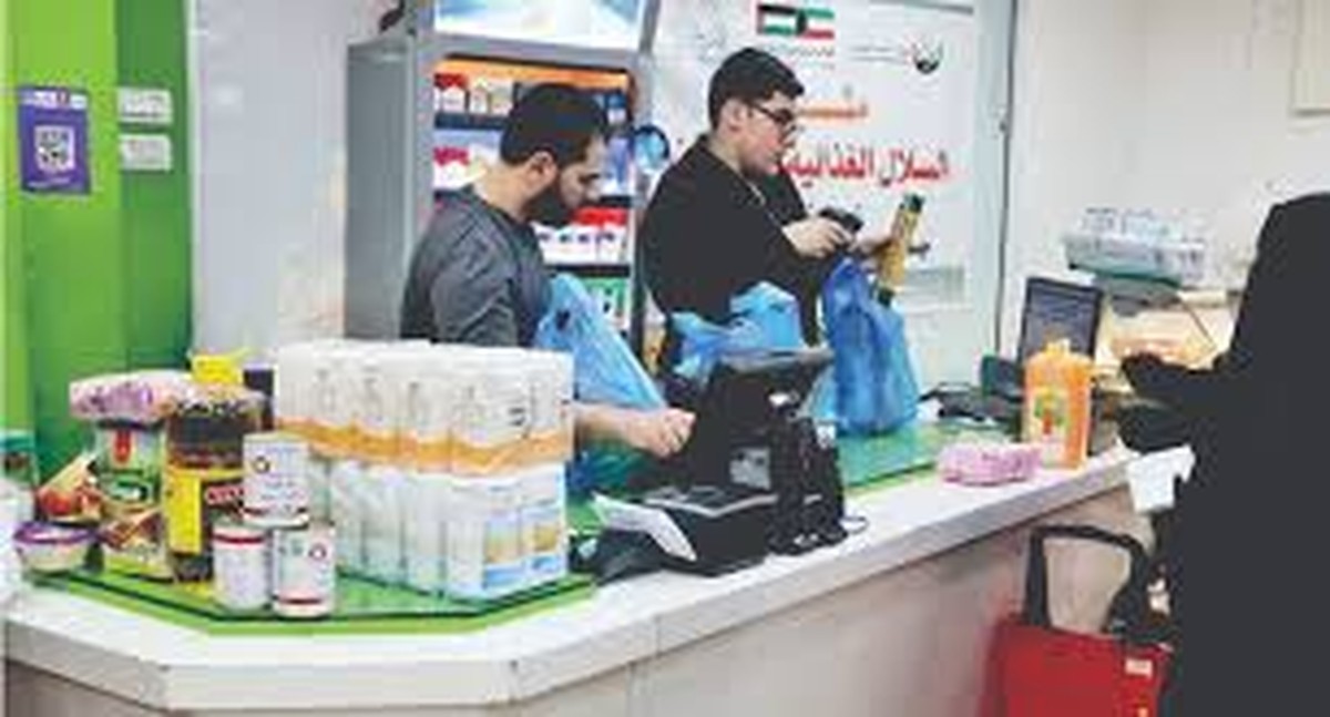 Kuwait dissolves 11 charitable organizations after failing to comply with law