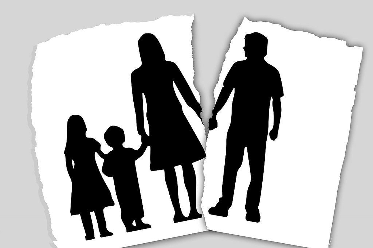Legal Loopholes Undermine Fathers&rsquo; Access To Children In Post-Divorce Kuwait