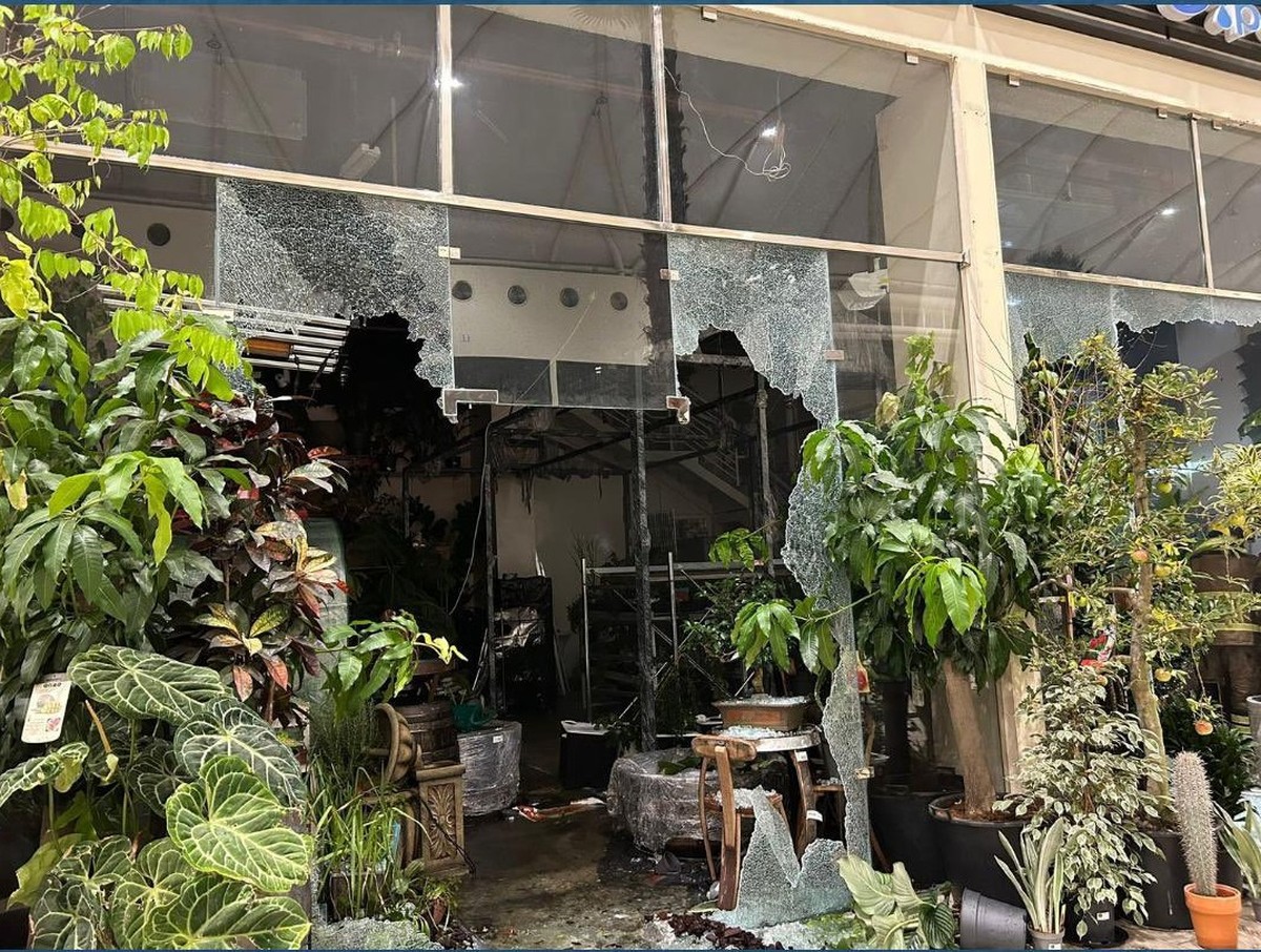 Firefighters contain a store fire in Shuwaikh shopping complex