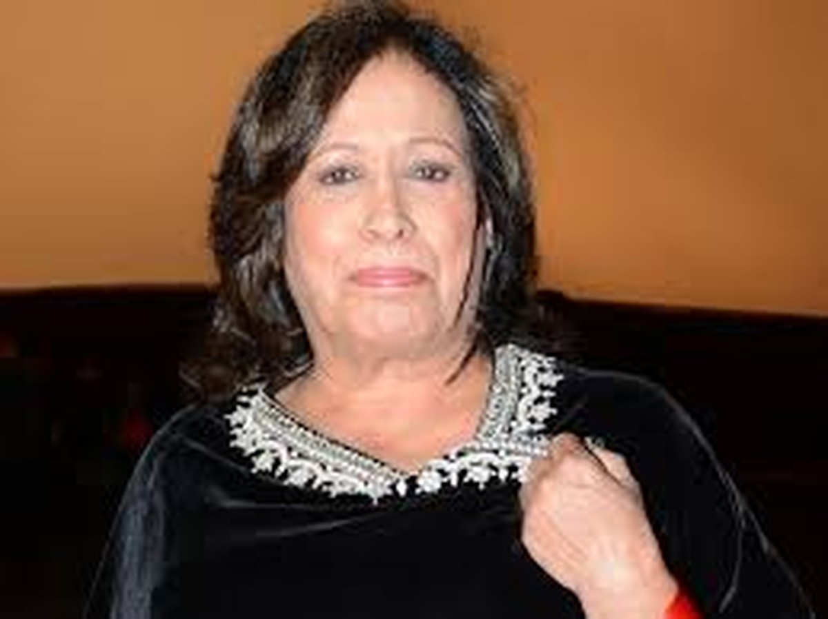 Veteran actress Hayat Al-Fahad hospitalized following sudden health issue