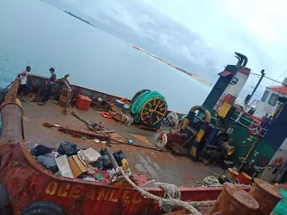 India leads in abandoned seafarers as crews stranded at sea
